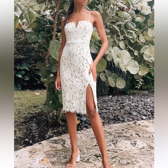 NEW | Lulus White Lace Bodycon Dress - Picture 1 of 7